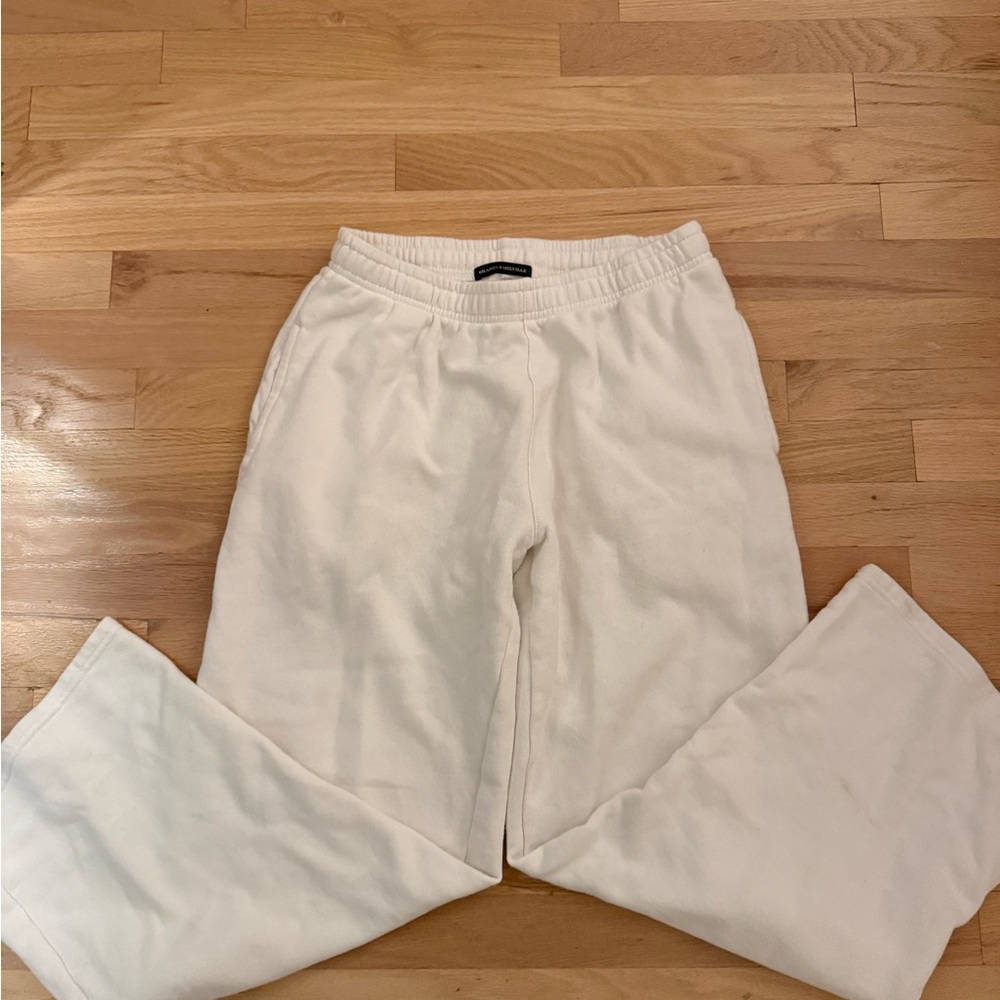 Brandy Melville White SweatPants